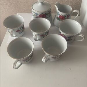 Charming Floral Tea Set with Cups